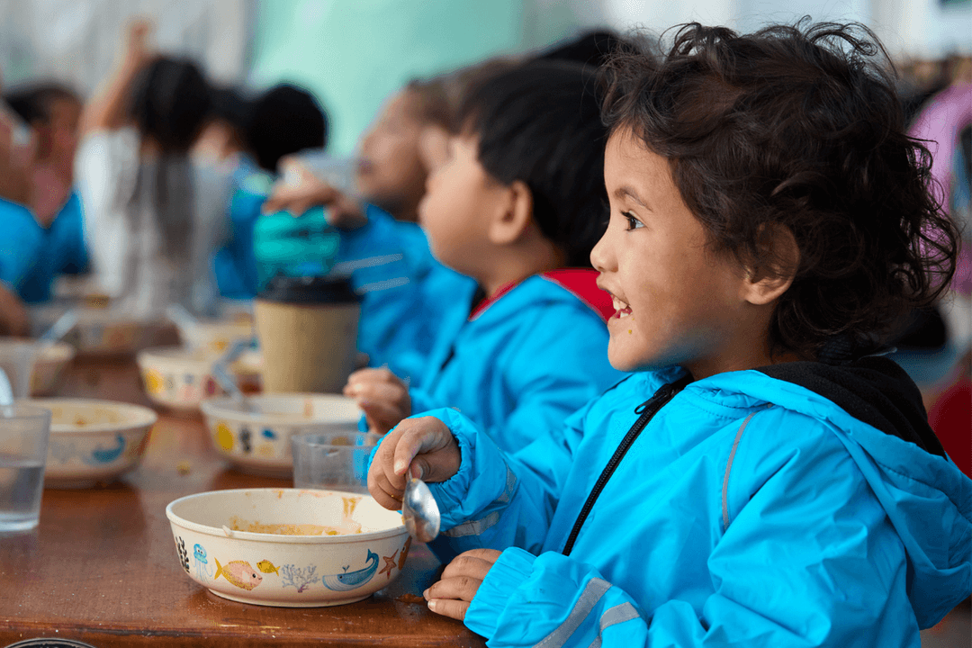 KidsCan-our-programmes-health-ece-child-eating