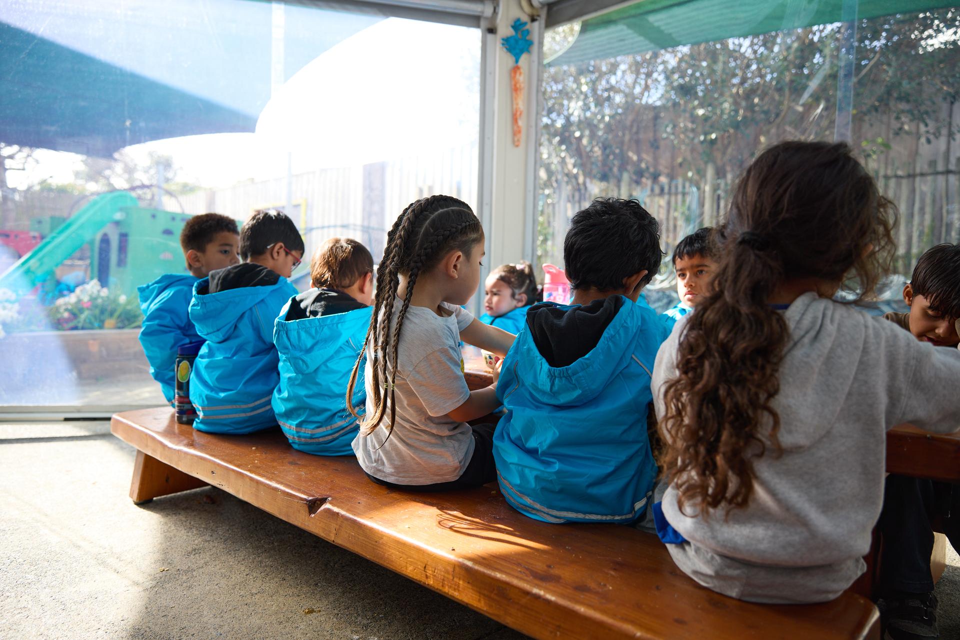 KidsCan-Roscommon-ECE-Group-Table-Lunch